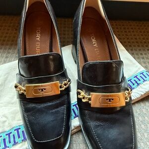 Tory Burch heels 9.5